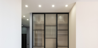 Pereți despărțitori și uși culisante