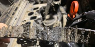 schimb curea de distribuție la Cosmo Motors Iași