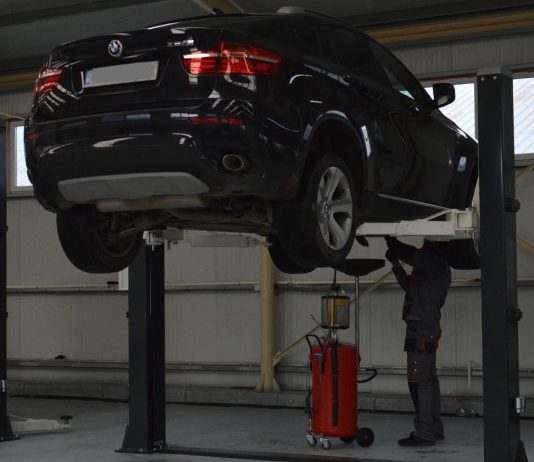 schimb ulei și filtre la Cosmo Motors Iași