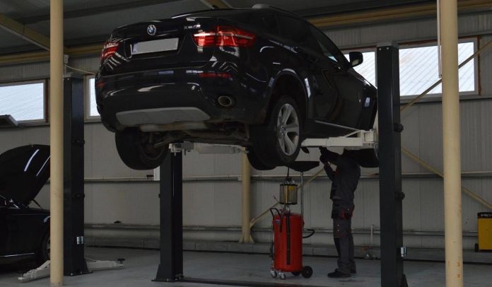 schimb ulei și filtre la Cosmo Motors Iași
